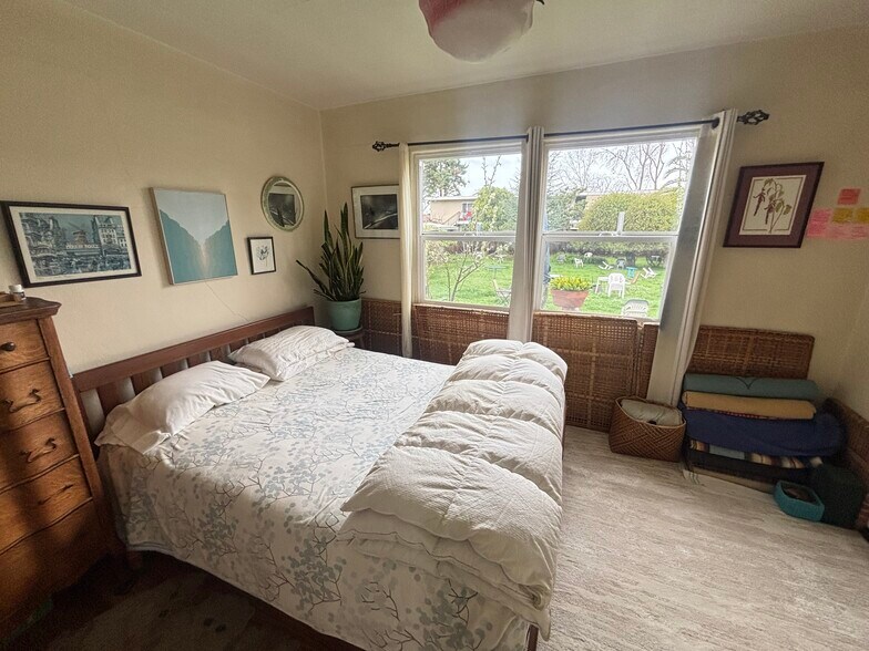 More Photos Of 2212 Sacramento St, Berkeley Multifamily For Sale