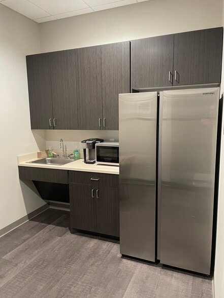 More Photos Of 2967 Oak Run Pky, New Braunfels Office For Lease
