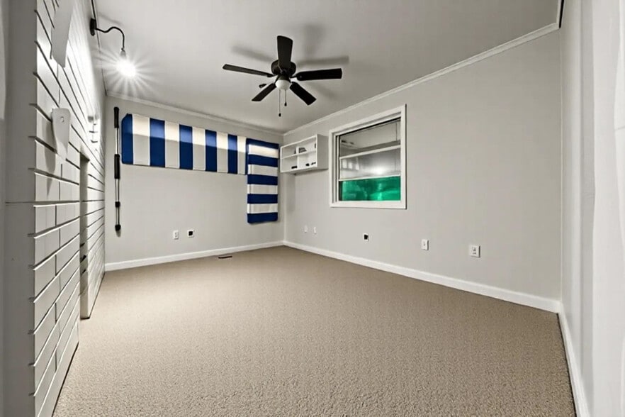 More Photos Of 215 S Pine Ave, Ocala Hotel For Sale
