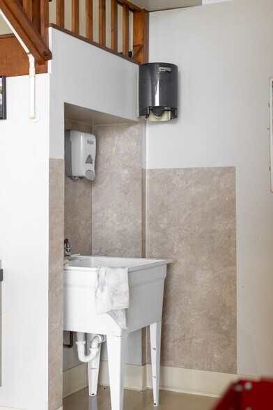 More Photos Of 355 Proctor st, Lock Haven Airplane Hangar For Sale