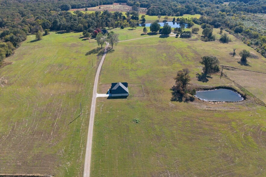 More Photos Of 2261 TX-276, Emory Specialty For Sale