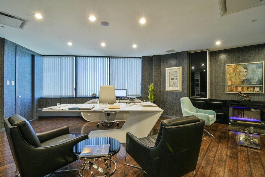 More Photos Of 75 International Blvd, Toronto Office For Lease