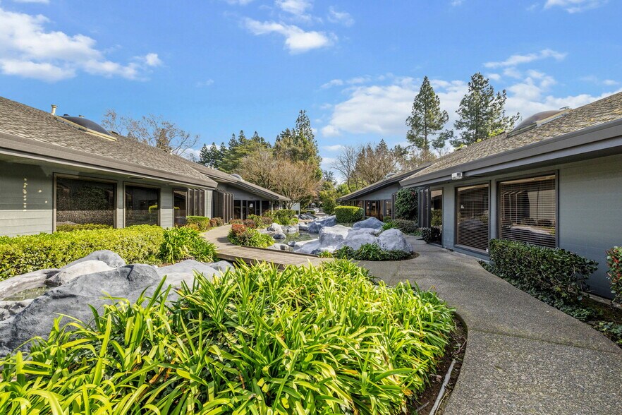 More Photos Of 755-797 University Ave, Sacramento Medical For Sale