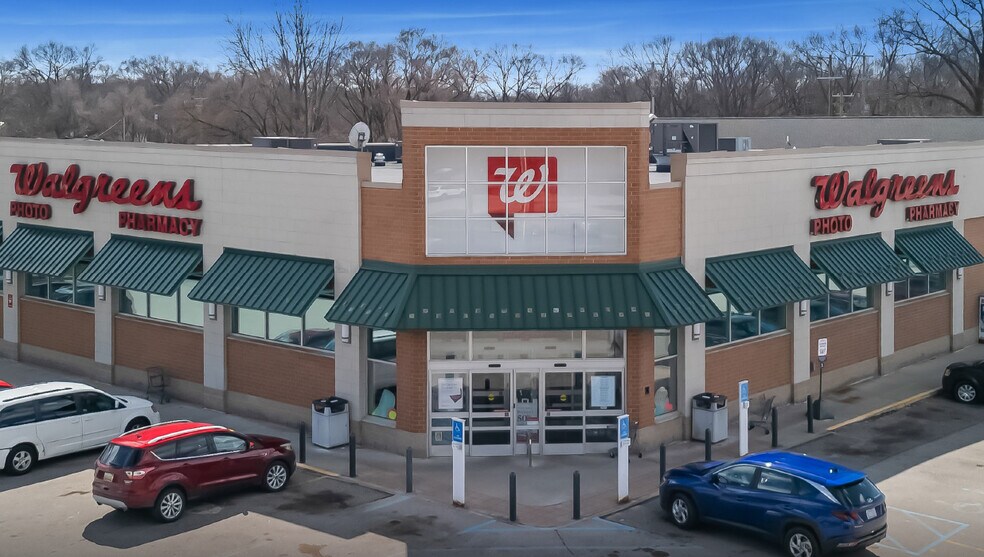 Primary Photo Of 1171 E Sherman Blvd, Norton Shores Drugstore For Sale