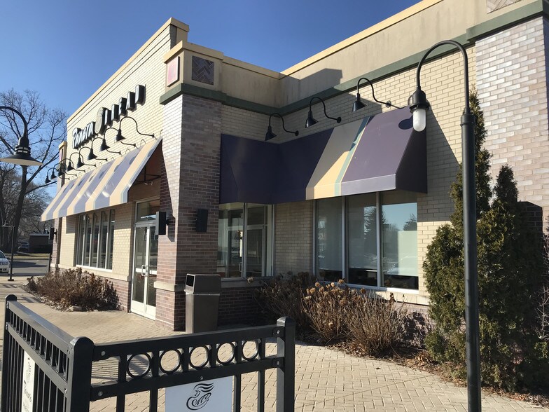 More Photos Of 35300 Warren Rd, Westland Restaurant For Sale