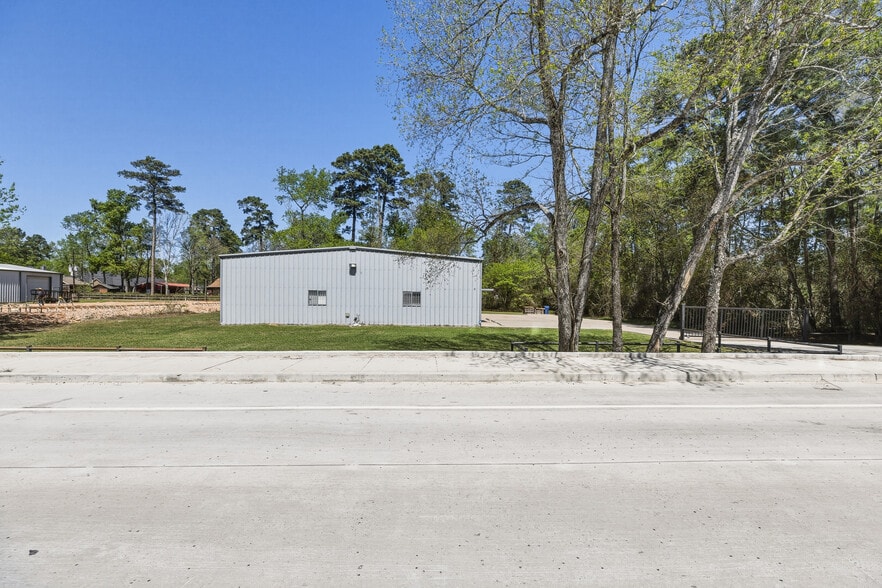 More Photos Of 32402 Tamina Rd, Magnolia Warehouse For Sale