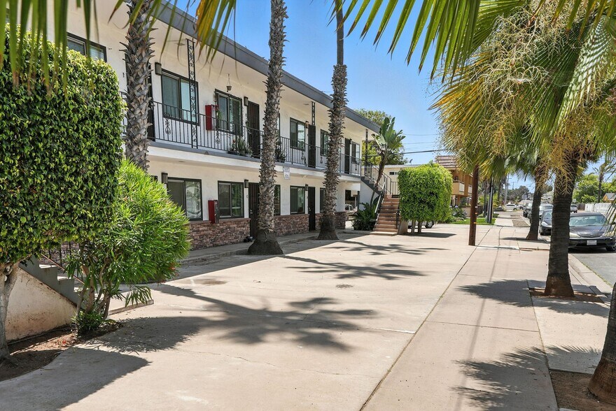 More Photos Of 800 Emory St, Imperial Beach Apartments For Sale