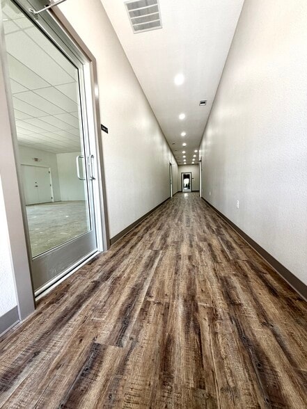Primary Photo Of 120 CR 4577 rd, Boyd Office For Lease