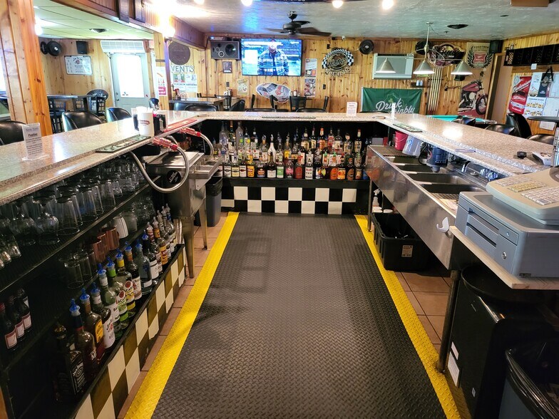 More Photos Of 9065 Pickerel Lake Rd, Pickerel Bar For Sale