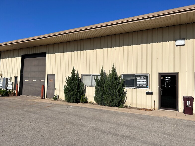 More Photos Of 1715-1743 E Wilson Rd, Batavia Warehouse For Lease