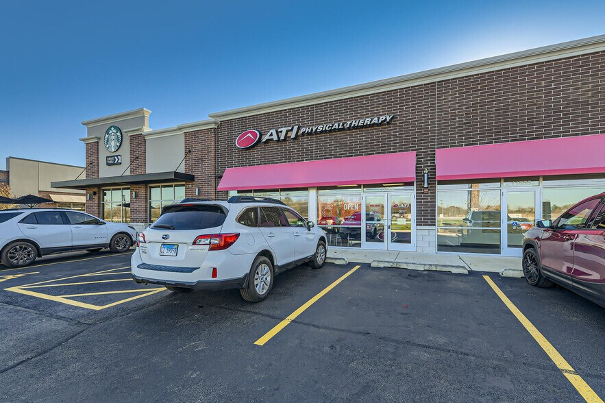 More Photos Of 11525 US Highway 14, Woodstock General Retail For Lease