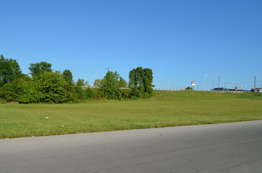 More Photos Of 0 Rear N Memorial Dr, Lancaster Land For Sale