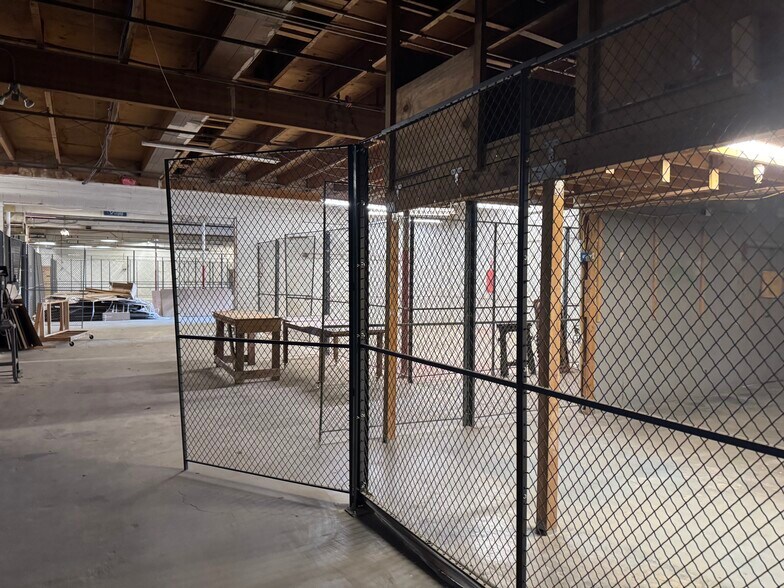 More Photos Of 2717 S 6th Ave, Tucson General Retail For Sale