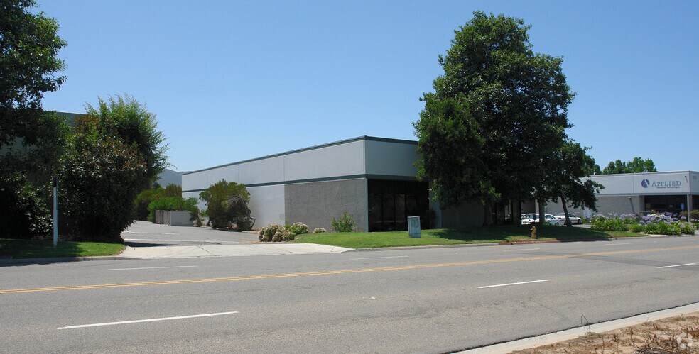 More Photos Of 1205 Linda Vista Dr, San Marcos Warehouse For Lease