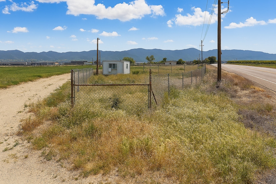 More Photos Of 1410 Old River Rd, Bakersfield Manufacturing For Sale