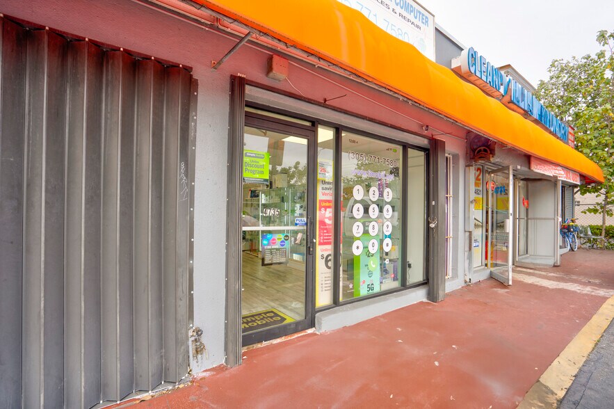 More Photos Of 4735 W Flagler St, Coral Gables Restaurant For Sale