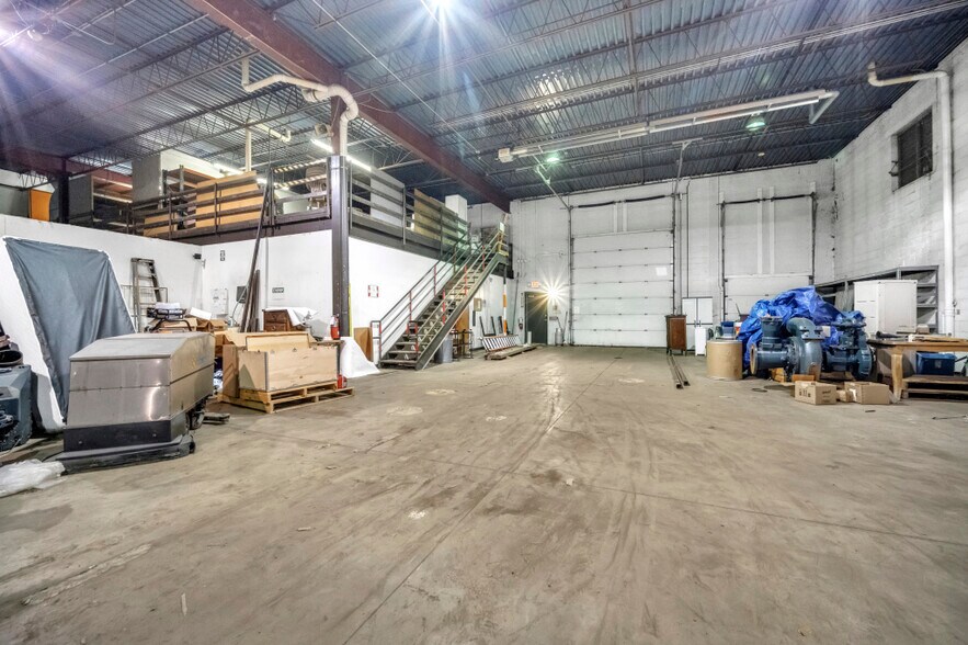 More Photos Of 4878 Van Epps Rd, Brooklyn Heights Manufacturing For Sale
