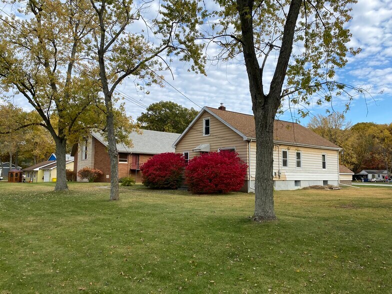 More Photos Of 4274 W Dunes Hwy, Michigan City Specialty For Sale