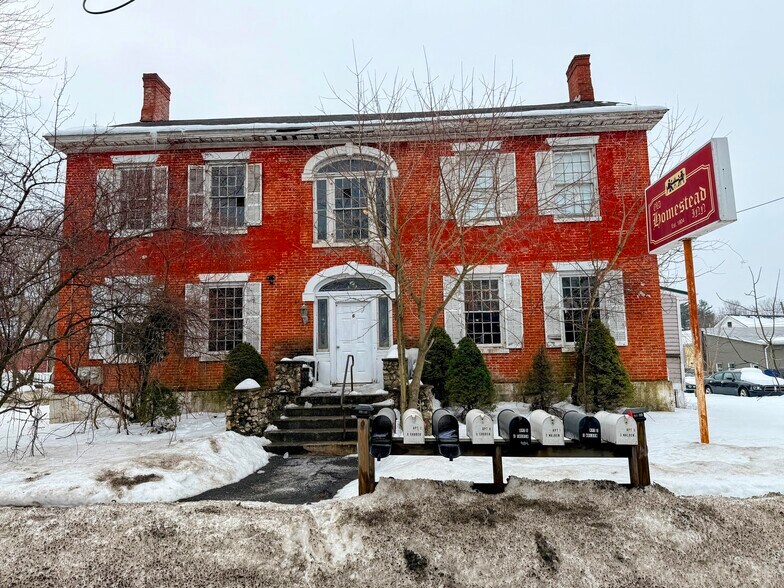 More Photos Of 6 Church St, Nassau Apartments For Sale