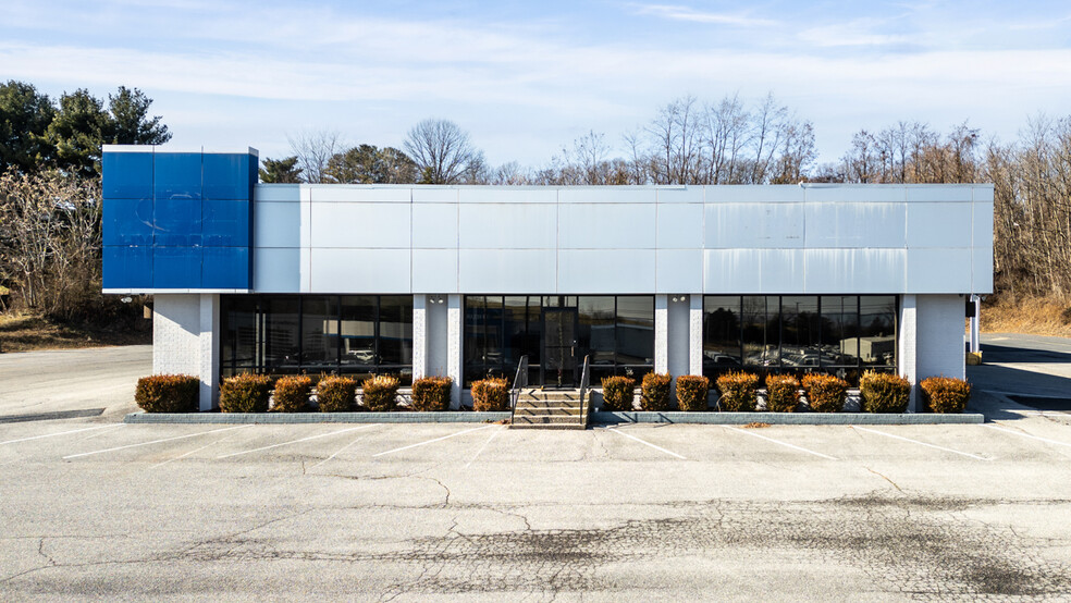 Primary Photo Of 387 Lee Jackson Hwy, Staunton Freestanding For Lease