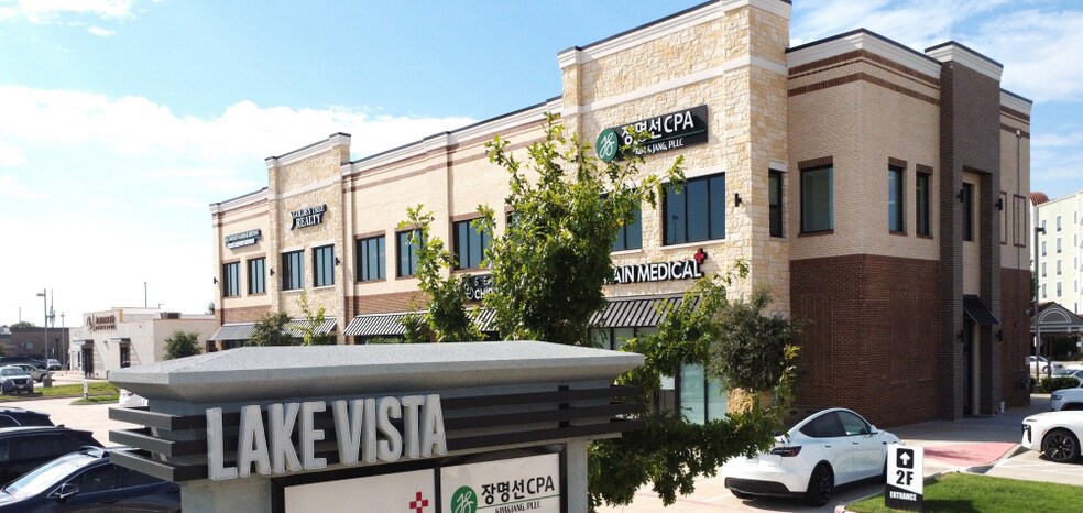 Primary Photo Of 2670 Lake Vista Dr, Lewisville Restaurant For Lease