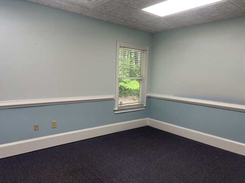 More Photos Of 5415 Sugarloaf Pky, Lawrenceville Office For Lease