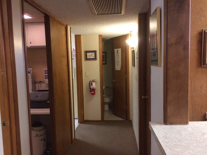 More Photos Of 1003 Division St, Prescott Medical For Lease