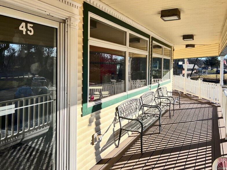More Photos Of 37-45 Mill St, Berlin Freestanding For Lease