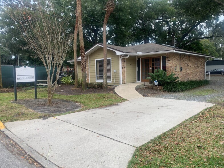 More Photos Of 80 Bonnie Loch Ct, Orlando Office For Lease