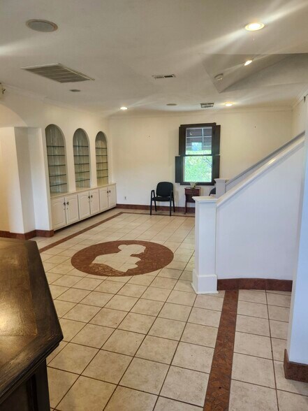 More Photos Of 1600-1612 Kelly Ave, Baltimore Storefront For Lease