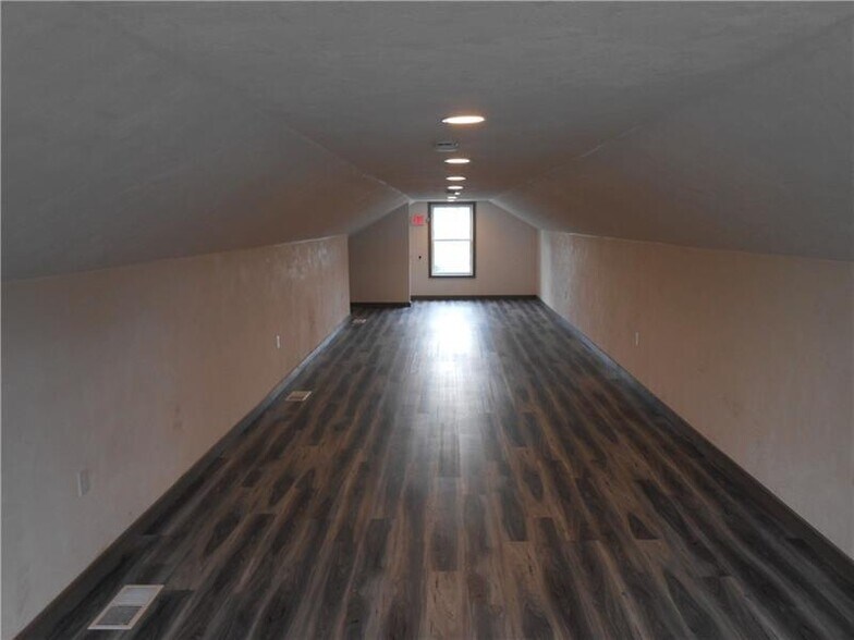 More Photos Of 205 Clairton Blvd, Pittsburgh Office For Lease