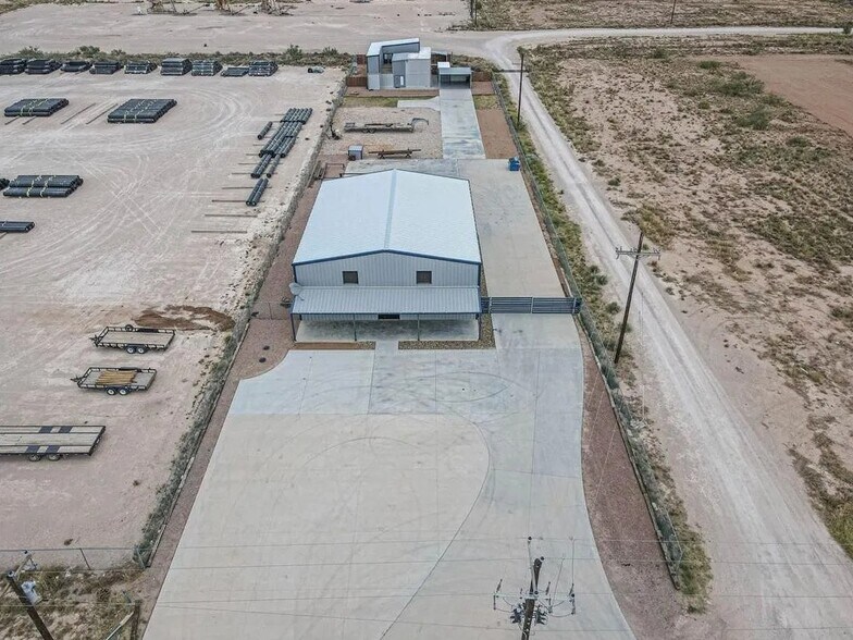 More Photos Of 9504 W County Road 60, Midland Warehouse For Sale