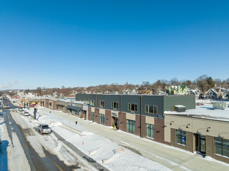 More Photos Of 101 S Main St, Le Sueur Storefront For Lease