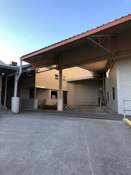 More Photos Of 235 Terrace Ave, Huntington Unknown For Lease