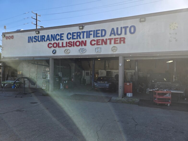 More Photos Of 906 W 2nd St, Pomona Auto Repair For Sale