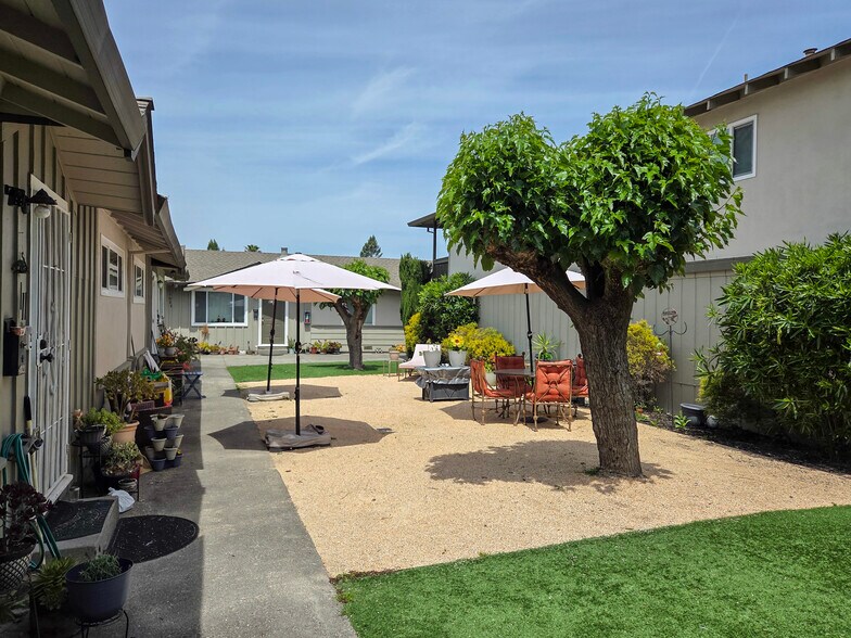 More Photos Of 4015 Hoen Ave, Santa Rosa Apartments For Sale