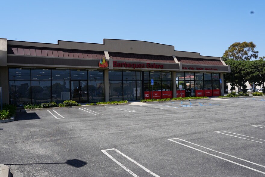 Primary Photo Of 18225 Hawthorne Blvd, Torrance Storefront Retail Office For Sale