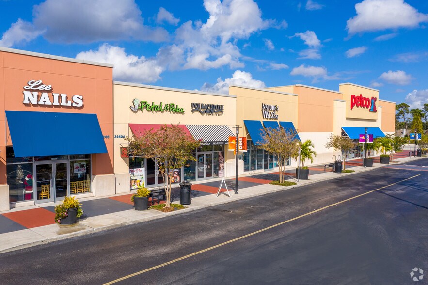 More Photos Of 3208-3250 N John Young Pky, Kissimmee General Retail For Lease