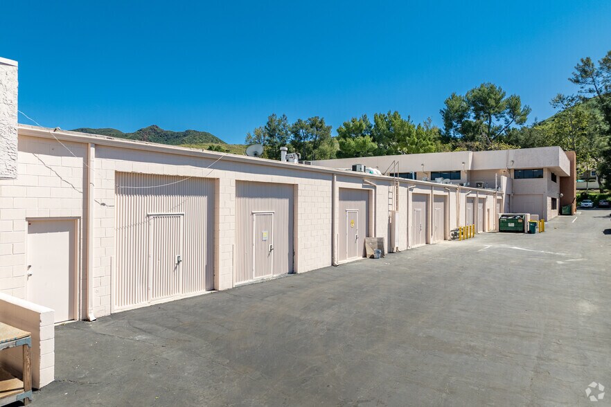 More Photos Of 30941 Agoura Rd, Westlake Village Unknown For Lease