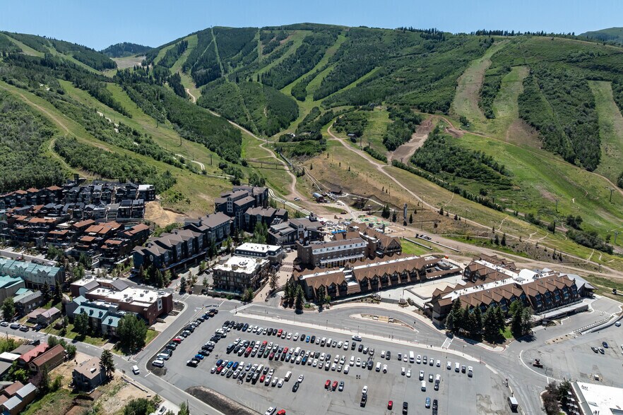 More Photos Of 1345-1385 Lowell Ave, Park City Unknown For Lease