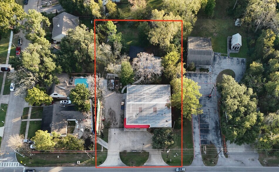 More Photos Of 18002 Kuykendahl Rd, Spring Showroom For Sale