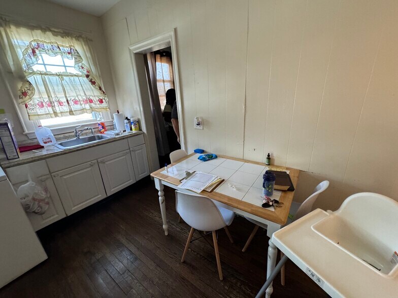 More Photos Of , West Haven Unknown For Sale