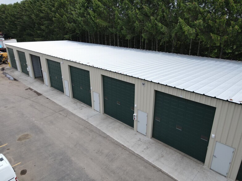 More Photos Of 7646 Conifer Ct, De Forest Warehouse For Lease