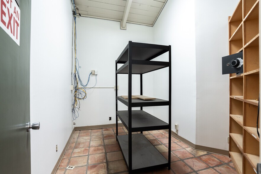 More Photos Of 5102 Salem Ave, Lubbock Medical For Sale