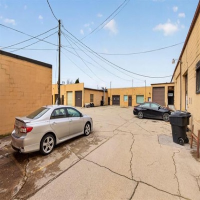 More Photos Of 107-121 N Douglas St, Appleton Storefront Retail Office For Sale