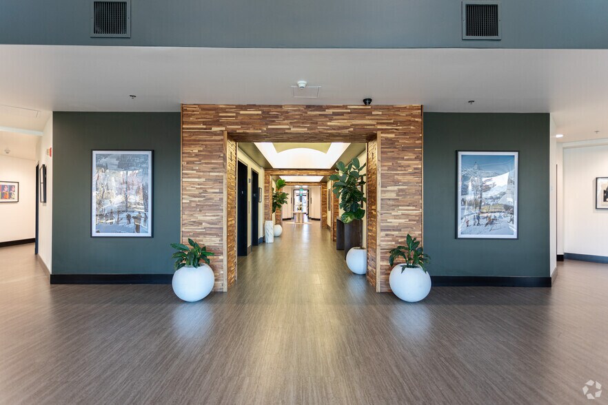 More Photos Of 10542 S Jordan Gtwy, South Jordan Loft Creative Space For Lease