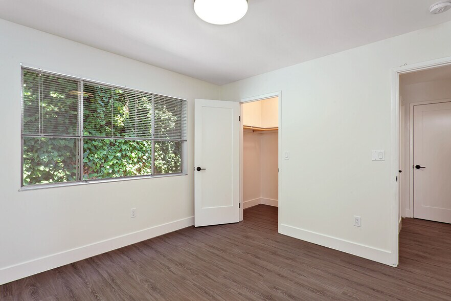 More Photos Of 655-663 Moorpark Way, Mountain View Apartments For Sale