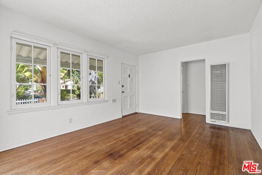 More Photos Of 1630 Franklin St, Santa Monica Multifamily For Sale