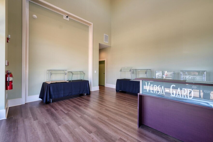 More Photos Of 3663 Southland Dr, Flowery Branch Warehouse For Sale