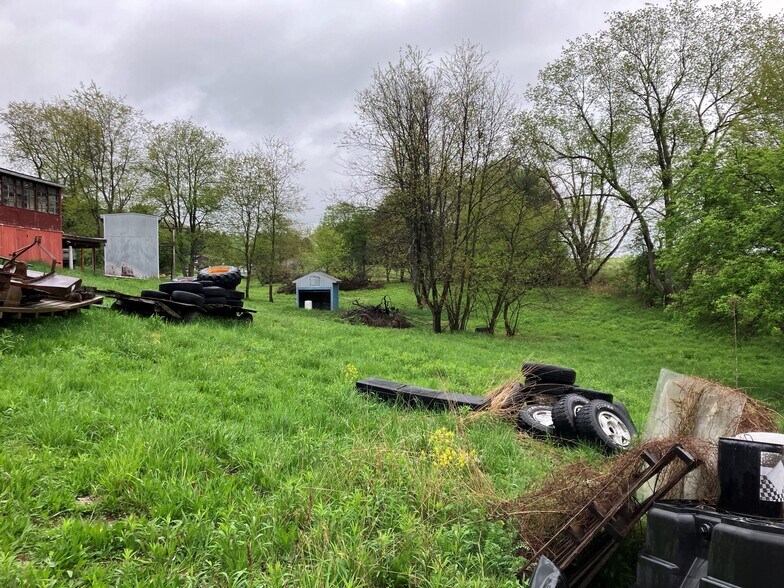 More Photos Of 119 Reed Rd, Fenelton Flex For Sale